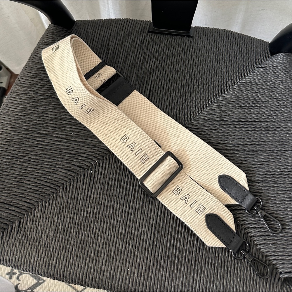 Mina Baie Baie strap